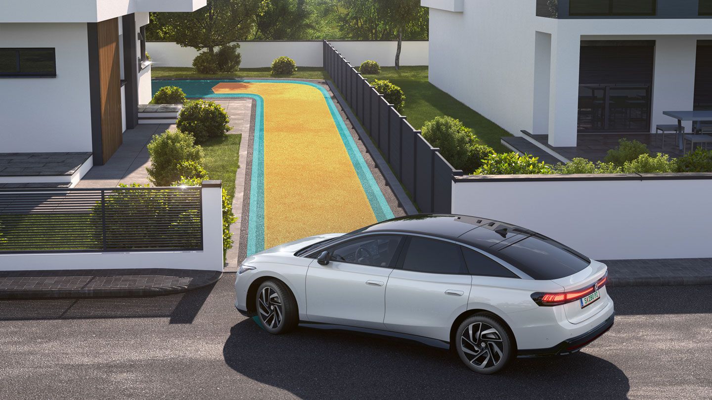 Grafik zeigt den VW Park Assist Plus im VW ID.7