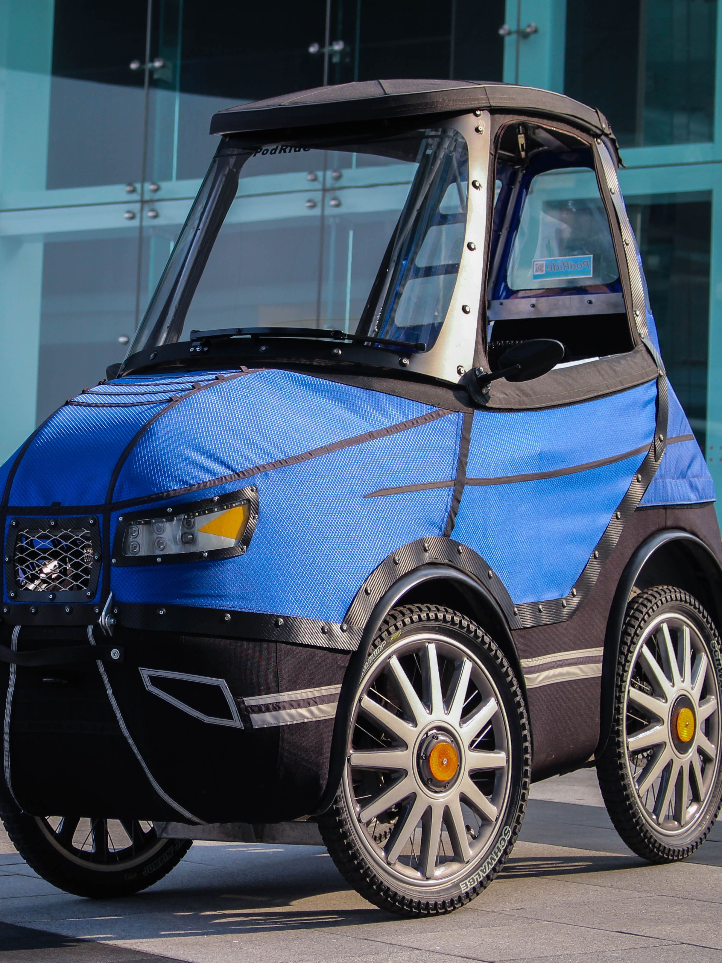 „PodRide“: Halb Elektroauto, halb E-Bike