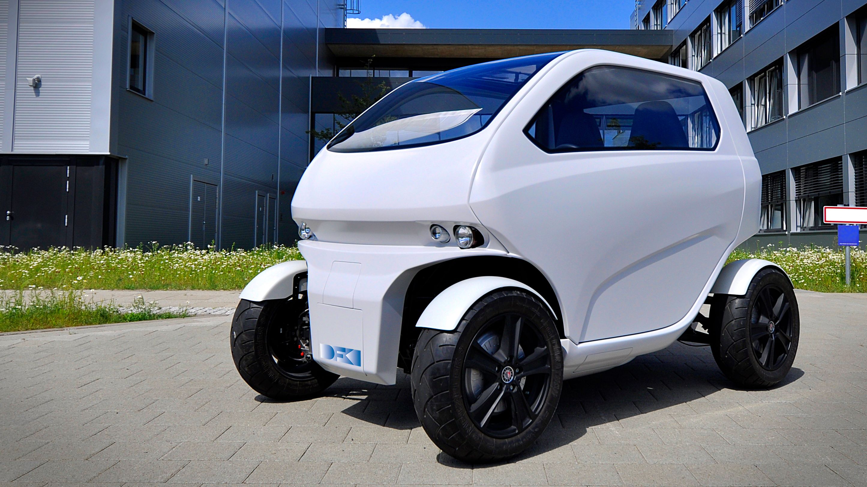 Elektromobilität für die Megacitys: „EO smart connecting car”