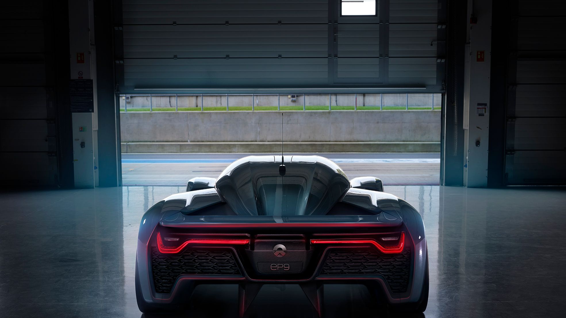 Heckansicht des „NIO EP9“