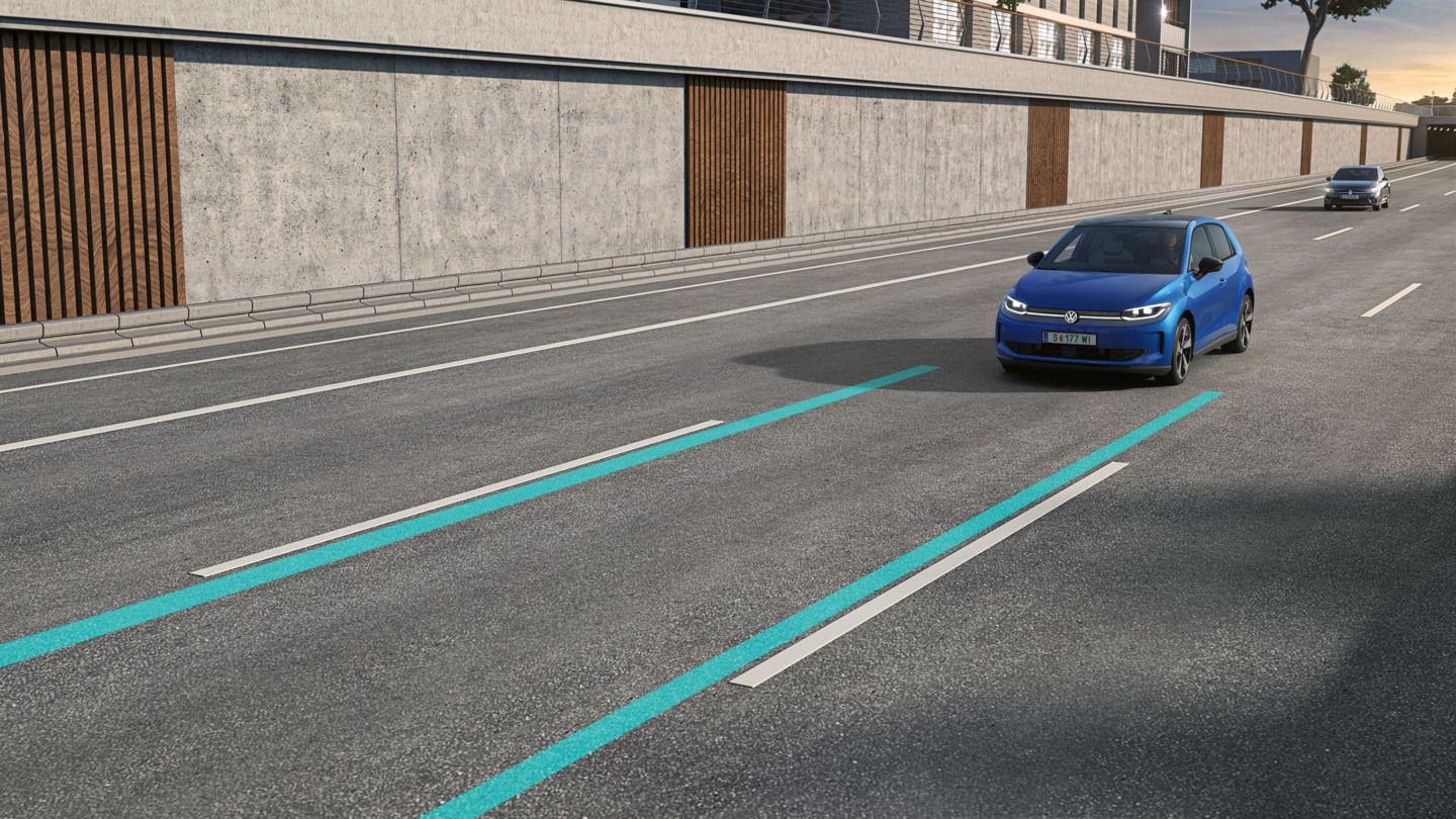 Az illusztráció sematikusan, egy kék VW ID. Polo példáján mutatja be a Lane Assist működését.